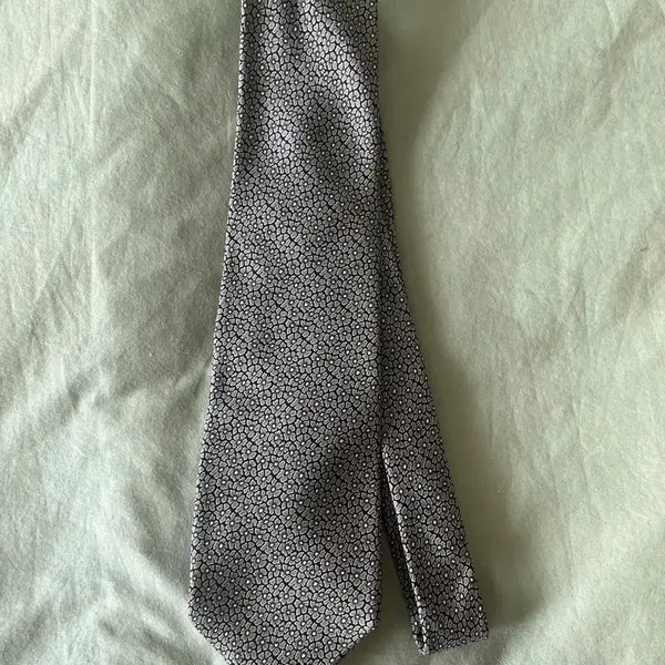 [BUNJANG] Salvatore Ferragamo Silk Necktie / 살바토레 페라가모 실크 넥타이