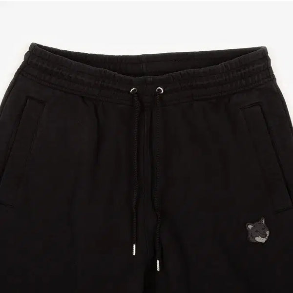 [BUNJANG] Maison Kitsuné Monochrome Fox Head Patch Jogger Shorts Black / [당일 배송] 메종키츠네 모노크롬 폭스 헤드 반바지 블랙