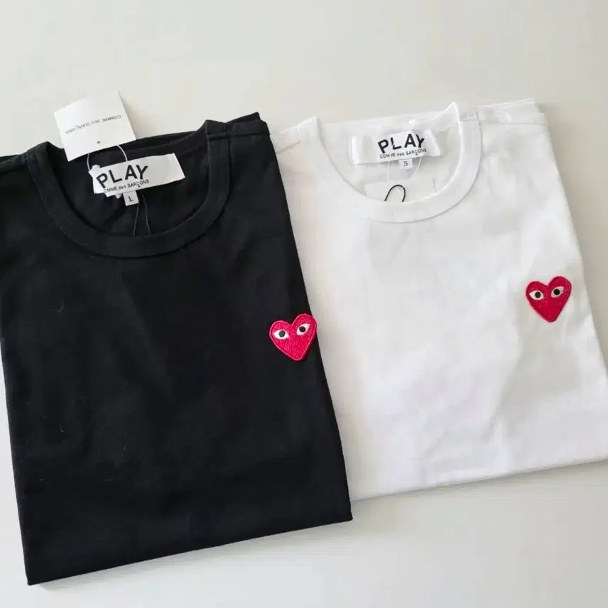[BUNJANG] Comme des Garçons Play Red Heart T-Shirt / [당일 배송] 꼼데 플레이 레드하트 반팔 티셔츠 2color