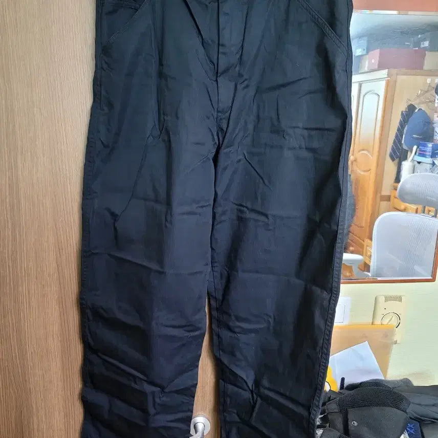 [BUNJANG] Uniqlo U Chino Pants Size 85 / 유니클로U 치노팬츠 85사이즈