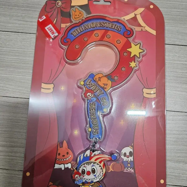 [BUNJANG] Pop Mart Labubu Halloween Glow-in-the-Dark Wall Hanger / 팝마트 할로윈 라부부 야광 문걸이