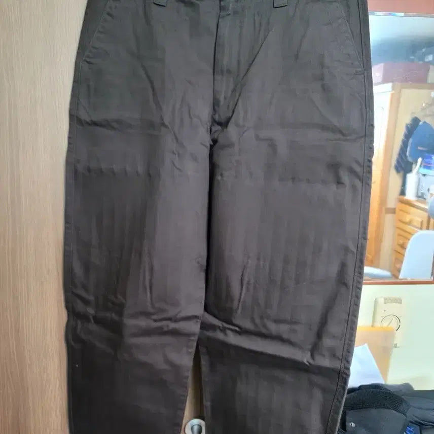 [BUNJANG] Uniqlo U Wide Fit Chino Pants Dark Brown / 유니클로 U 와이드 핏 치노 팬츠 다크 브라운 88사이즈