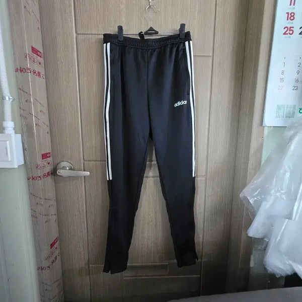 [BUNJANG] Adidas Training Track Pants Black White Stripes / 아디다스저지 트레이닝 바지 검정색 삼선