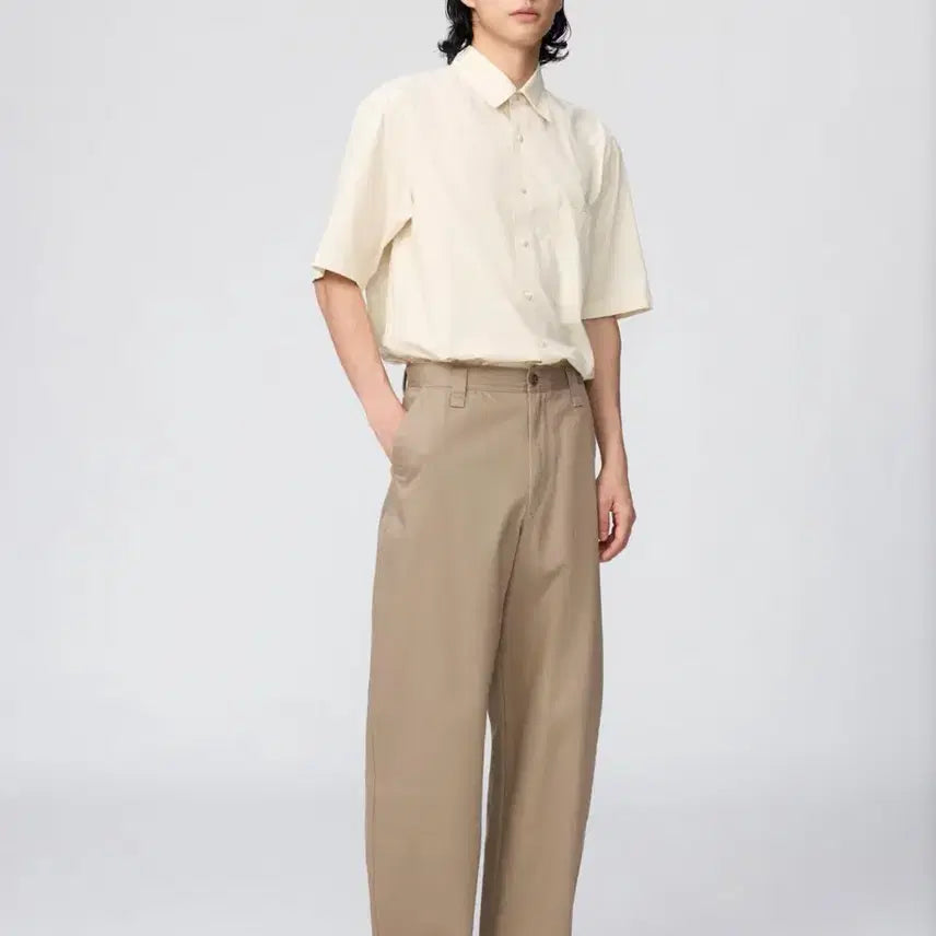 [BUNJANG] Uniqlo U Wide Fit Chino Pants Beige Size 88 / 유니클로 U 와이드핏 치노팬츠 88사이즈
