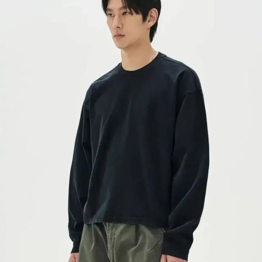 [BUNJANG] Soverment Crop Long Sleeve Black / XL) 소버먼트 크롭 롱슬리브 블랙