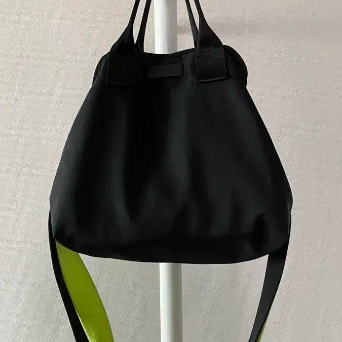 [BUNJANG] KUHO Nylon Two-Strap Bag / 구호 나일론 투스트랩 가방
