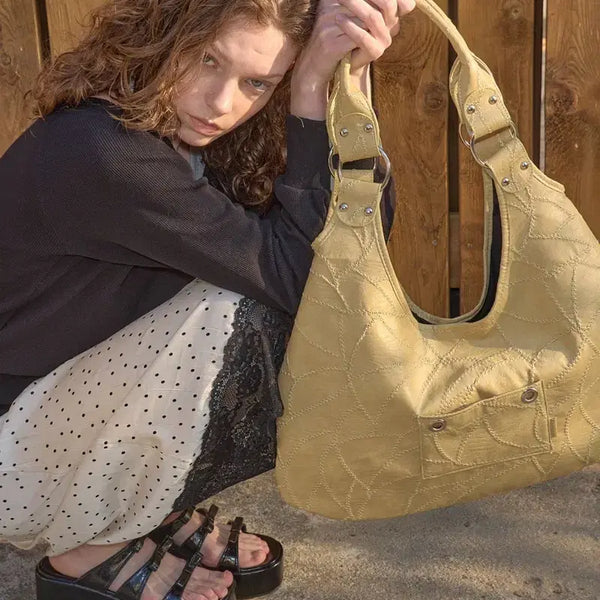 [BUNJANG] Letterry Reversible Shoulder Bag / 레터리 리버시블 숄더백