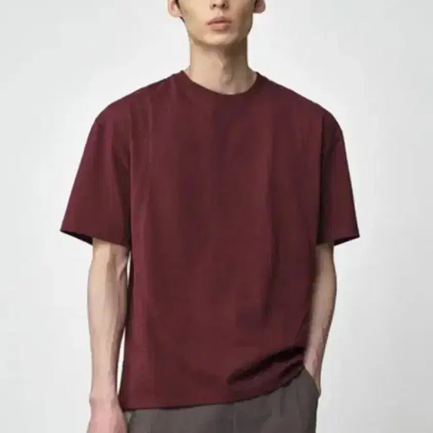 [BUNJANG] Milo Archive Dainty Curve Detail T-Shirt Burgundy XL / 밀로 아카리브 데인티 커브 디테일 티셔츠 버건디 XL(105)사이즈 판매