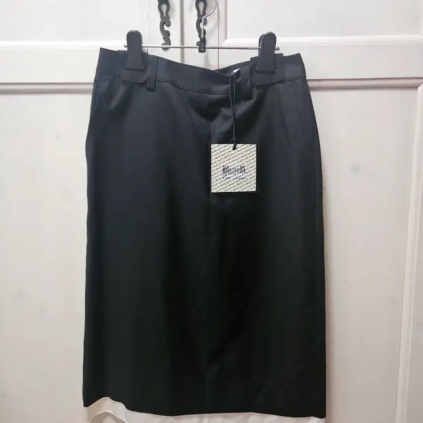 [BUNJANG] Dunst Layered H-Line Midi Skirt Black / 새제품 던스트 레이어드 h라인 미디 스커트 블랙