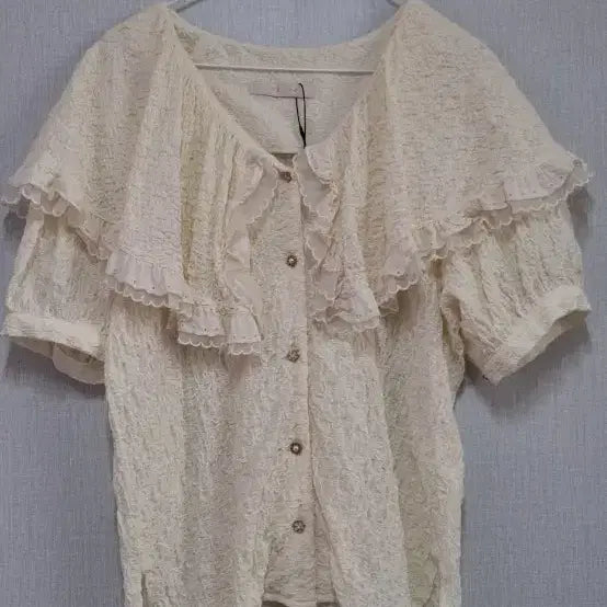 [BUNJANG] Ivory Lace Frill Blouse / 아이보리 레이스 프릴 블라우스