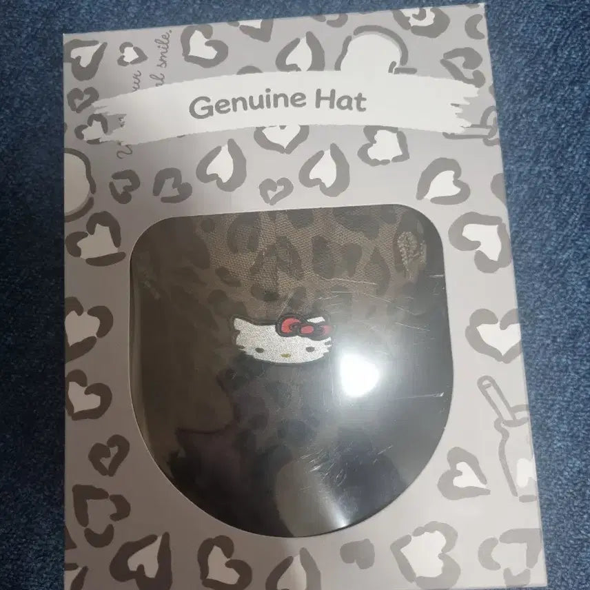 [BUNJANG] Hello Kitty Leopard Pattern Hat / 헬로키티 레오파드 패턴 모자