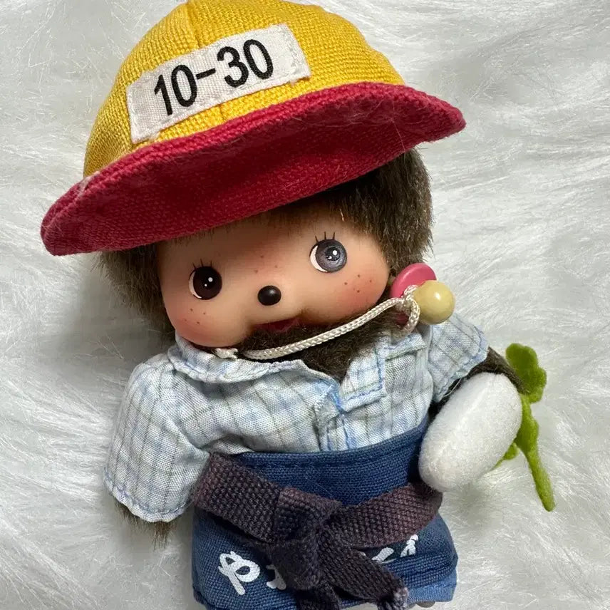 [BUNJANG] Vintage Monchhichi Bebichhichi Vegetable Musashi Doll / 고전 몬치치 베비치치 야채 무장사 인형