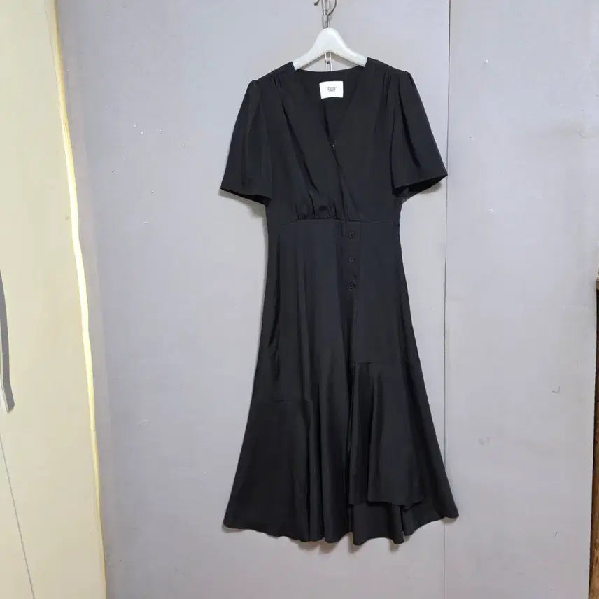 [BUNJANG] Johnny Hates Jazz Black Dress (Size S) / 쟈니헤잇재즈 블랙 원피스 S   n6152