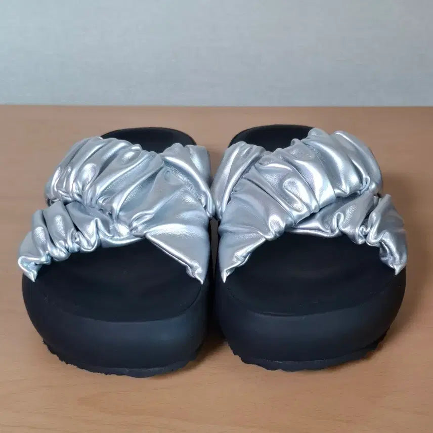 [BUNJANG] Salt & Chocolate Women's Comfortable Slip-On Sandals (235-240) / 솔트앤초콜릿 235-(240발등X) 슬리퍼