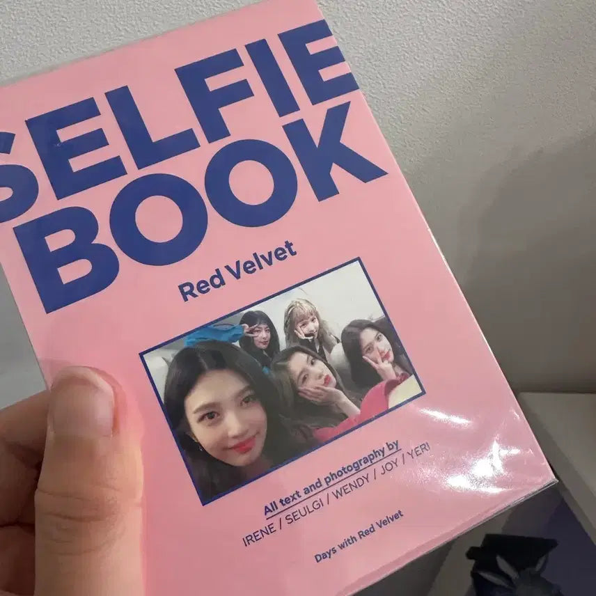 [BUNJANG] Red Velvet SelfiBook Bundle Set / 레드벨벳 셀피북 1, 2 일괄