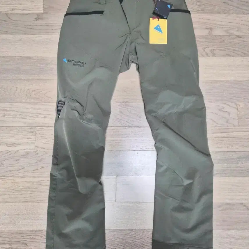 [BUNJANG] Klattermusen Waterproof Windproof Hiking Pants (New) / 클라터뮤젠 (새상품)