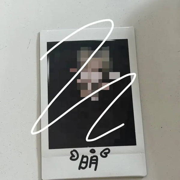 [BUNJANG] Identity Lee Cheongmyeong Signed Polaroid / 아이덴티티 이청명 싸인 폴라로이드