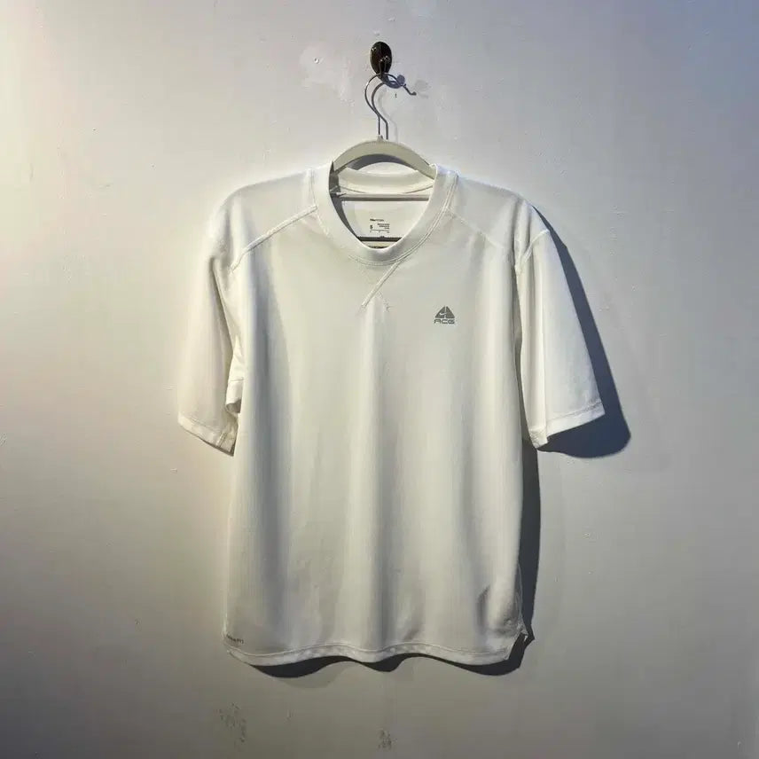 [BUNJANG] Nike ACG Dri-FIT Performance Short Sleeve T-Shirt / 나이키 ACG 드라이핏 기능성 반팔 티셔츠