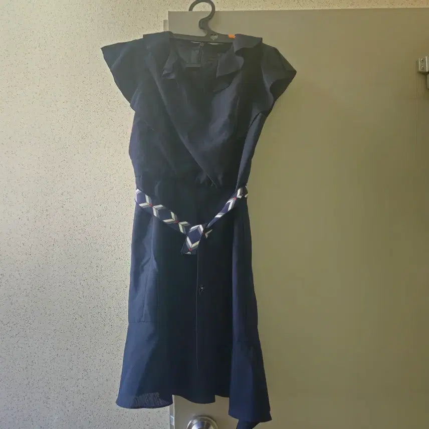 [BUNJANG] Olive des Olive Navy Midi Dress with Belt / 올리브데올리브 원피스
