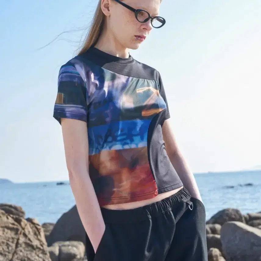 [BUNJANG] BAUF Line Printed Short Sleeve Crop Tee / BAUF 라인 프린티드 반팔 크롭티