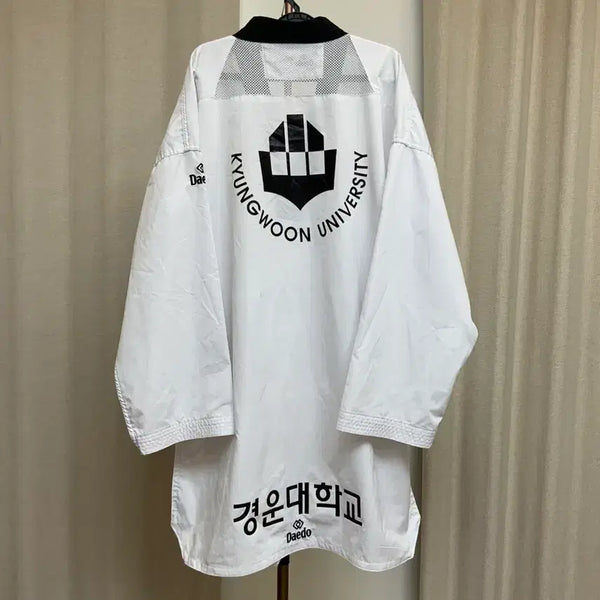 [BUNJANG] Kyungwoon University Taekwondo Uniform (210) / 경운대학교 태권도 도복 210