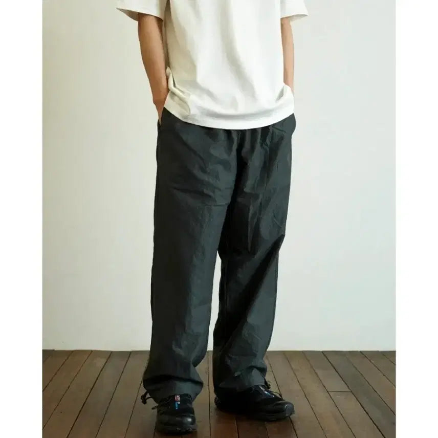 [BUNJANG] ROKI Nylon Pants / 로키 나일론 바지 블랙,챠콜