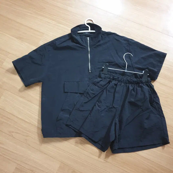 [BUNJANG] Oversized Anorak Short-Sleeve Set with Kangaroo Pocket / 오버핏 아노락 캥거루 포켓 반팔 반바지 여름 트레이닝 세트 셋업 나일론
