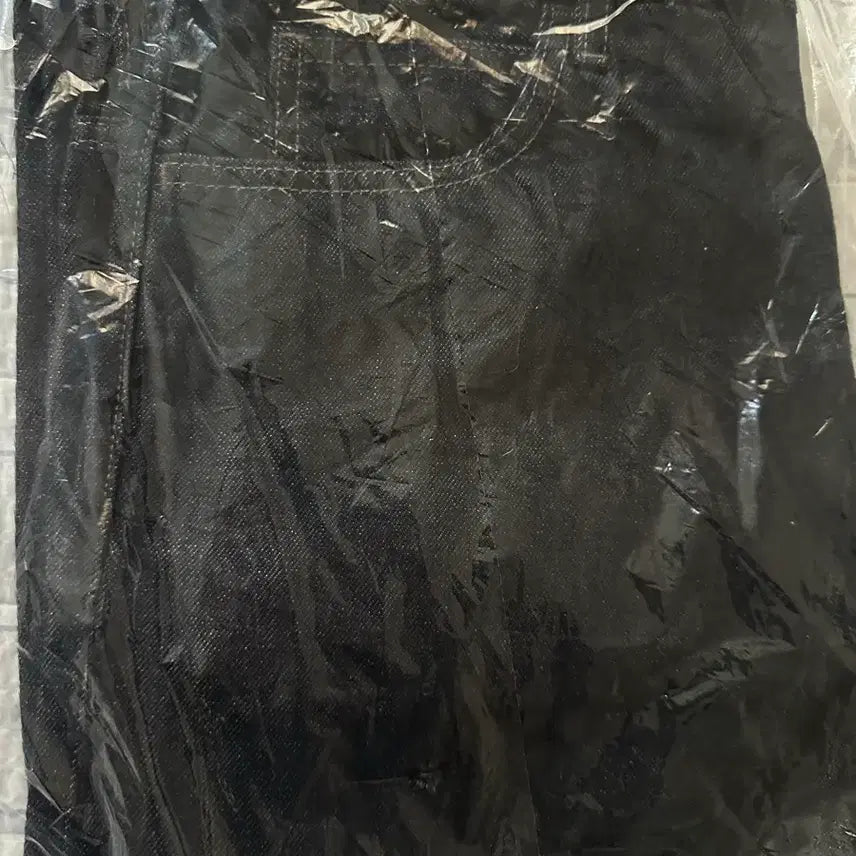 [BUNJANG] Uniqlo JW Anderson Selvedge Denim Jeans (Size 33, Long Length) / [새제품] 유니클로 jwa JW앤더슨 셀비지 33 긴기장