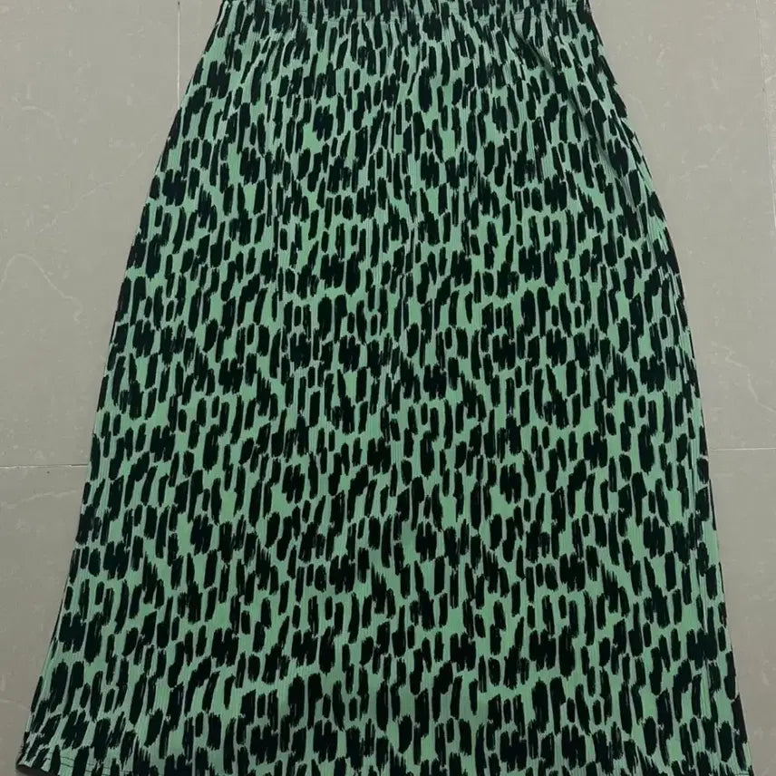 [BUNJANG] Leopard Print Midi Skirt / 레오파드 스커트
