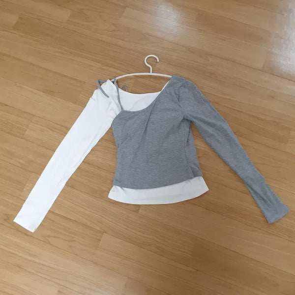 [BUNJANG] Layered Off-Shoulder Top White/Grey Ribbon Slim Fit Daily Y2K / 레이어드 오프숄더 55 S 슬림핏 화이트 그레이 배색 리본 데일리 y2k