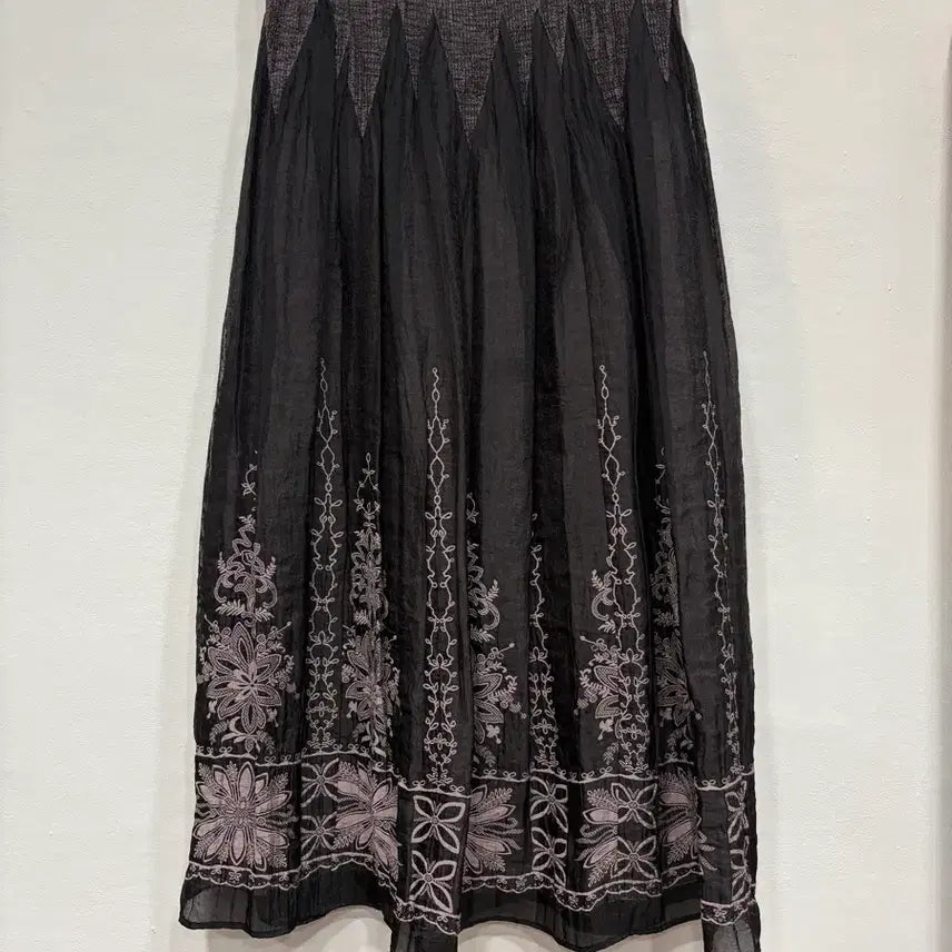 [BUNJANG] Japanese Vintage Ethnic Midi Skirt / 일본빈티지 에스닉 미디 스커트