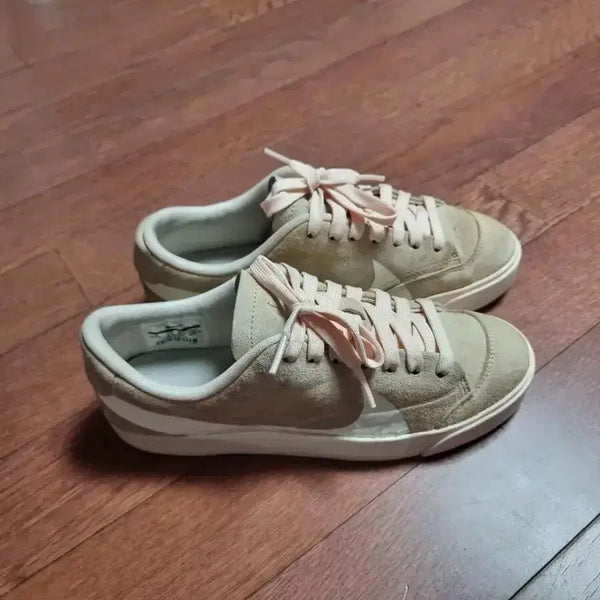 [BUNJANG] Nike Blazer City Low Guava Ice Pink / 나이키 블레이저 시티 로우 구아바 아이스 핑크 230