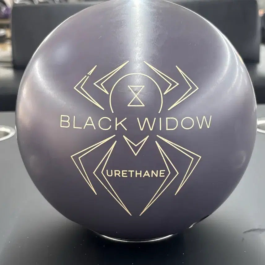 [BUNJANG] Black Widow Gray Solid Urethane Bowling Ball 13lb / 블랙위도우 그레이 솔리드 우레탄 볼링공 13p