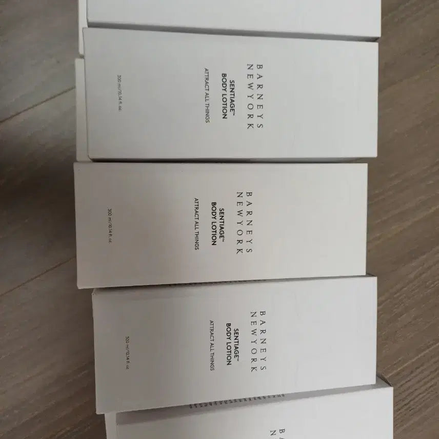 [BUNJANG] Barneys New York Body Lotion 300ml / 바니스뉴욕 바디로션 300ml x 10