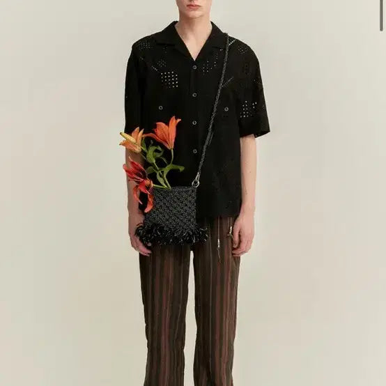 [BUNJANG] Andersson Bell Andrea Embroidery Cotton Open Collar Shirt Black M / 앤더슨벨 안드레아 엠보더리 코튼 오픈칼라 셔츠 블랙 M
