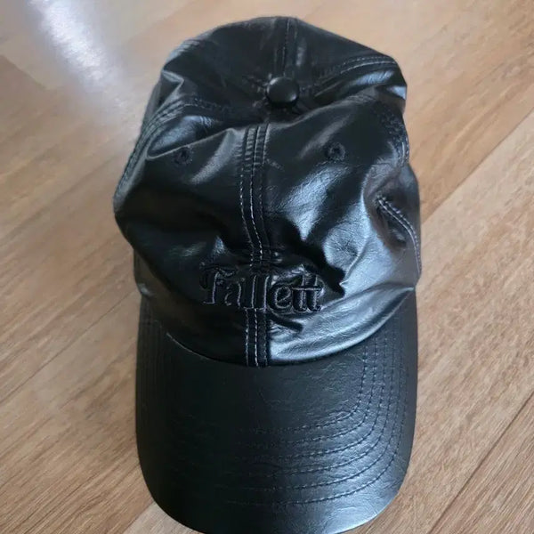 [BUNJANG] Leather Style Cap / 레더 스타일 캡