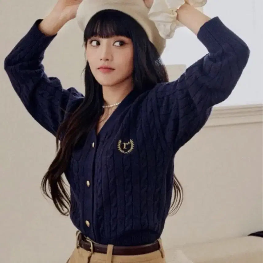 [BUNJANG] Rola Rola Minnie Navy Cardigan Free Size / 로라로라 민니 네이비 가디건 새상품 사이즈free