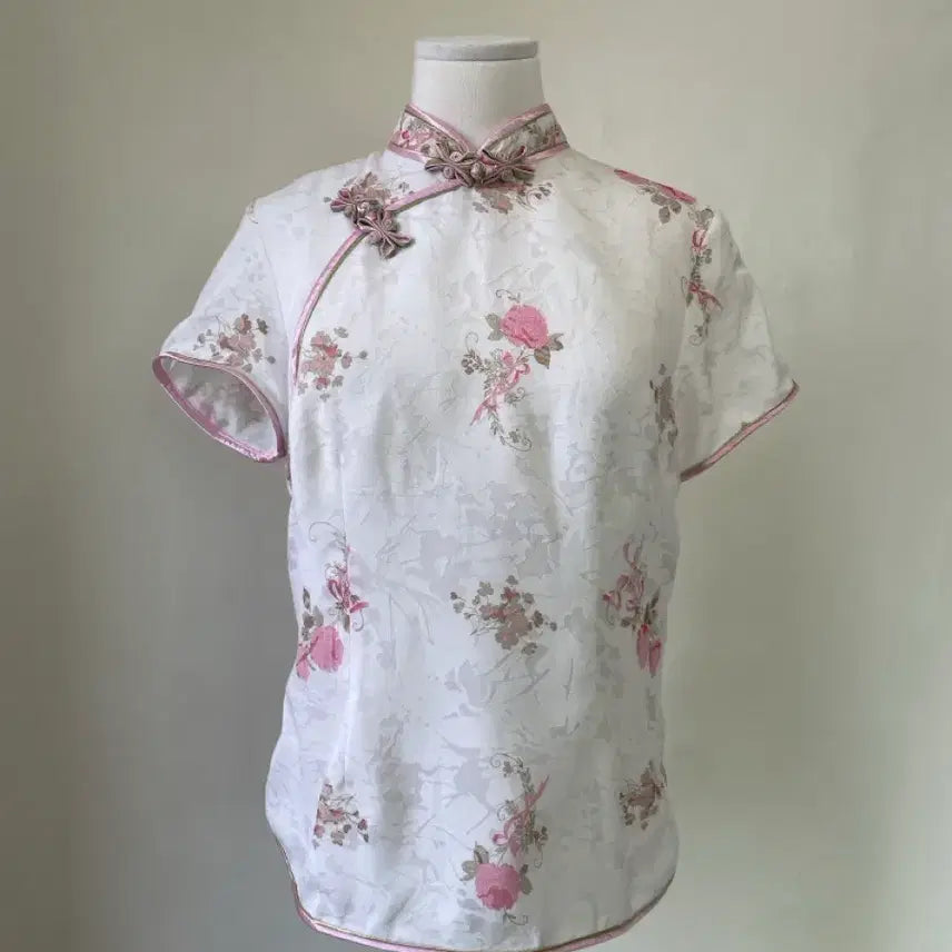 [BUNJANG] Vintage Floral Jacquard Cheongsam Blouse / 빈티지 플로럴 자카드 치파오 블라우스