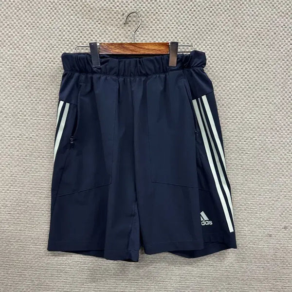 [BUNJANG] Adidas Training Shorts 84 D05089 / 아디다스 츄리닝 반바지 84 D05089