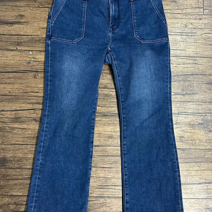 [BUNJANG] BLACKEY Bootcut Denim Pants (30-inch) / 블랙키(BLACKEY) 부츠컷 데님 팬츠 30인치 여성 청바지