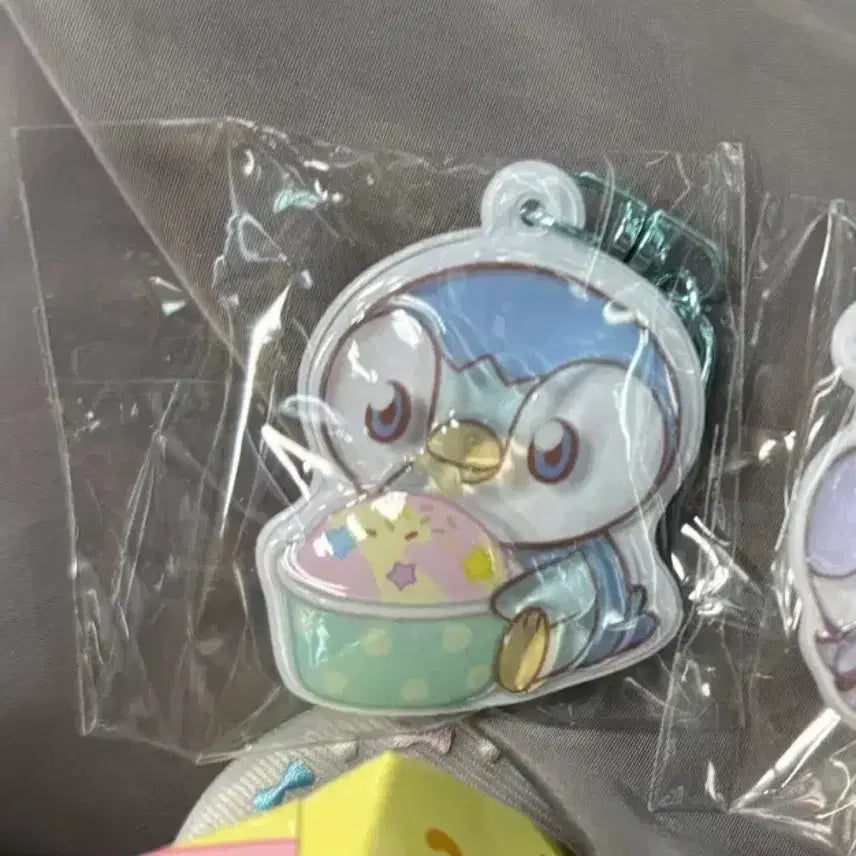 [BUNJANG] Pokemon Candy Bong Bong Mirror Keyring (Piplup, Sobble, Scorbunny) / 포켓몬 캔디봉봉 미러키링 (팽도리, 나몰빼미, 염버니)