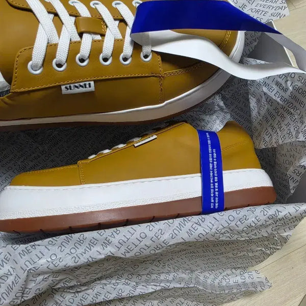 [BUNJANG] Sunsay Unisex Dreamy Sneakers Custard / 써네이 공용 드리미 스니커즈 커스터드(새상품)