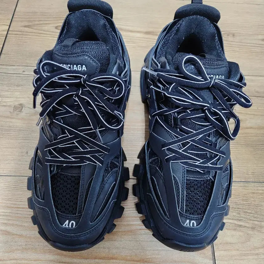 [BUNJANG] Balenciaga Track 1 Sneakers (Size 40) / 발렌시아가 트랙 1(40)