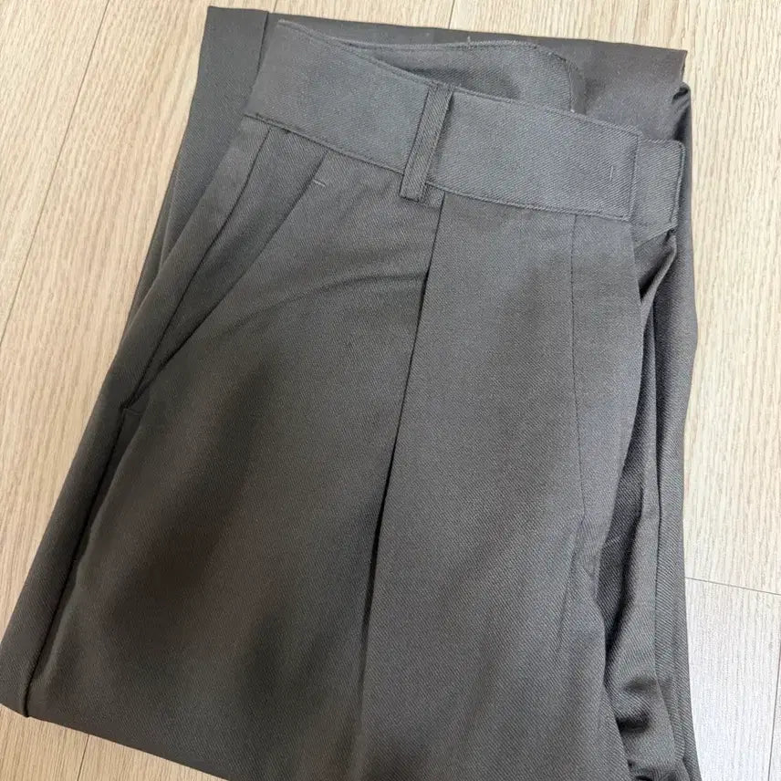 [BUNJANG] Sienne Brown Slacks / 시엔느 슬랙스 -브라운
