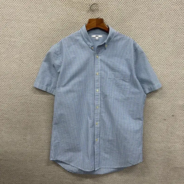 [BUNJANG] Uniqlo Seersucker Short Sleeve Shirt L / 유니클로 시어서커 반팔 셔츠 L D05072