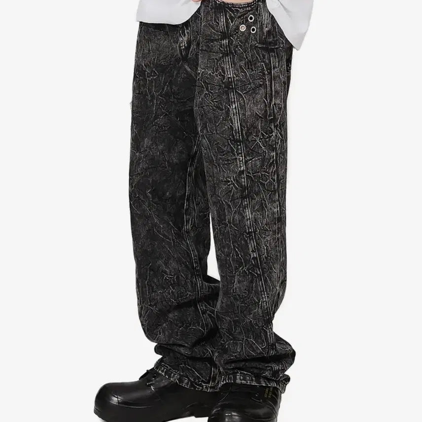 [BUNJANG] Flavorism Lightning Washed Cracked Denim Pants M / 플레이버리즘 라이트닝 워시드 크랙 데님 팬츠 M