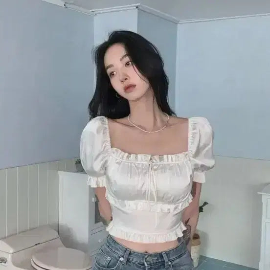 [BUNJANG] Fleur Jade Puff Satin Blouse White / 페일제이드 퍼프 새틴 블라우스 화이트