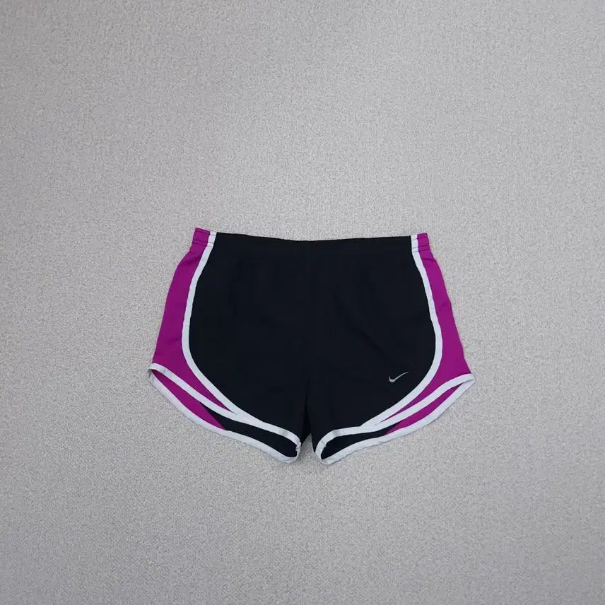 [BUNJANG] Nike Women's Sporty Color-Blocked Summer Shorts / (S)나이키 여성 반바지 쇼츠 팬츠 운동 여름 스포티 H17W4149