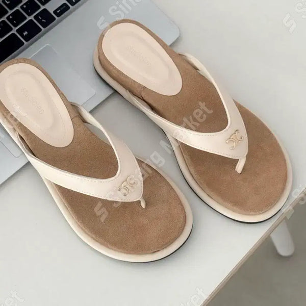 [BUNJANG] Beige Casual Slip-on Sandals 4cm Heel / 쪼리 슬리퍼