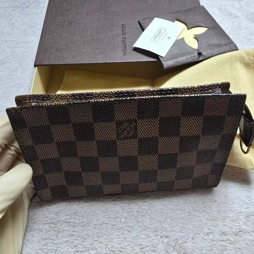 [BUNJANG] Louis Vuitton Damier Pouch / [정품/풀박스] 루이비통 다미에 부속 파우치 (토일렛15 사이즈급)